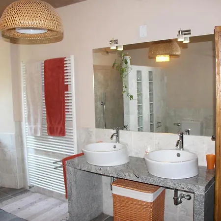 Apartament With 2 Bedrooms In With Wonderful Mountain View Private Pool Furnished Garden *